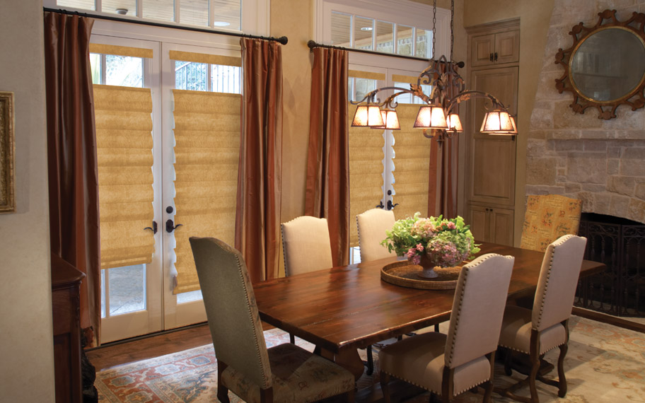 Roman shades in a dining room